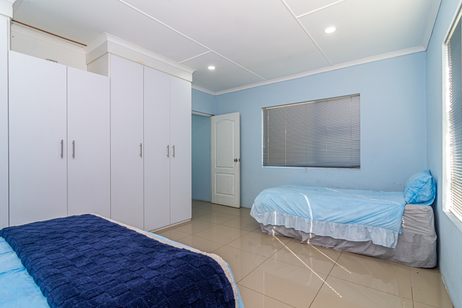 4 Bedroom Property for Sale in Pearly Beach Western Cape